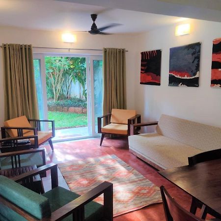 Jungle Hut-Annabelle'S Beach Apartments At Bernard Simao,Calangute,Goa Кандолим Экстерьер фото