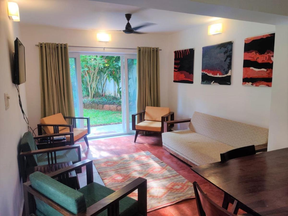 Jungle Hut-Annabelle'S Beach Apartments At Bernard Simao,Calangute,Goa Кандолим Экстерьер фото